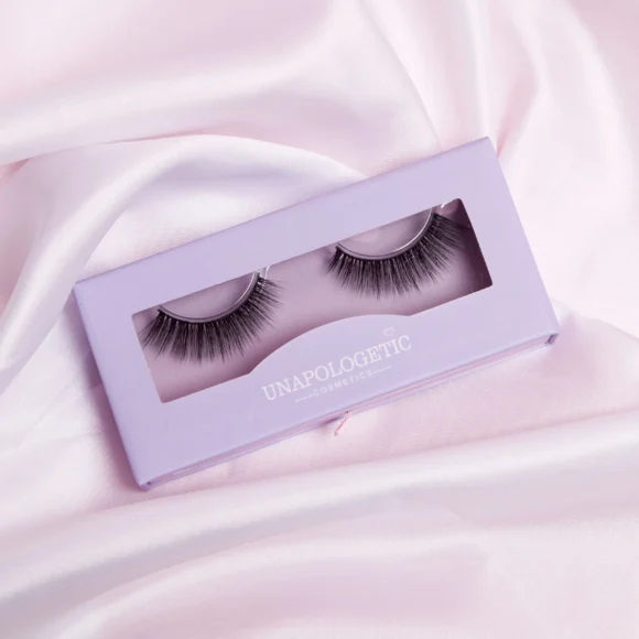 Luxury Eyelash Packaging - Image 3