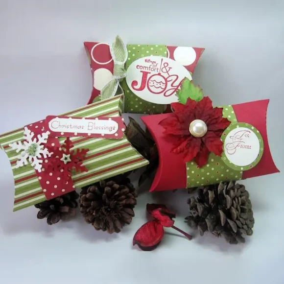 Christmas Pillow Boxes - Image 2